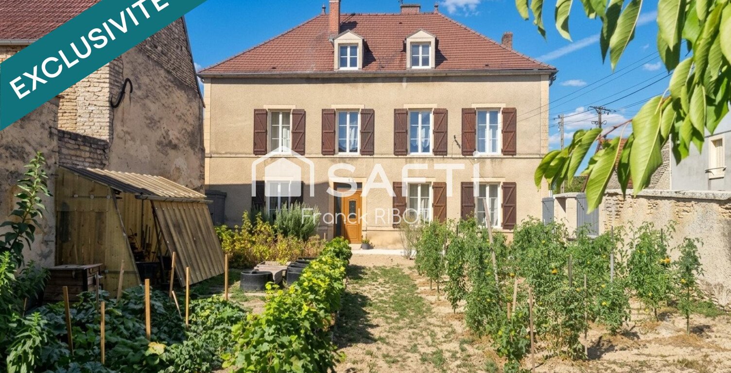 Maison type de maître avec jardin et dépendances — photo 1