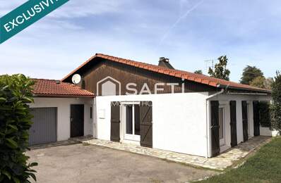Maison de plain-pied avec 3 chambres et garage sur terrain de 520 m² — photo du bien