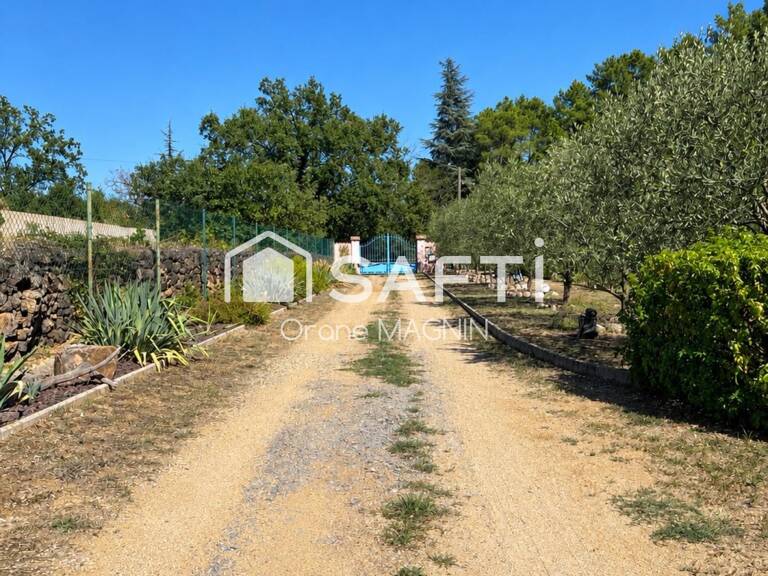 Maison familiale avec terrain arboré — photo 1