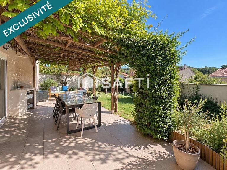 Sur les hauteurs de Villefontaine  Jolie maison familiale rénovée avec jardin sans vis-à-vis — photo 1