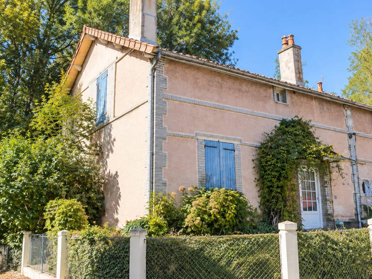 Maison T2 à Maigny le Chatel — photo 1