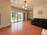Maison 108 m²  4 chambres  Jardin  Box  Grigny — photo 2