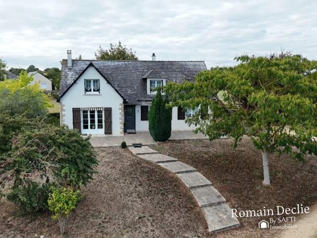 Maison de famille de 140m², 5/6 chambres, sous sol et jardin de 2500m² — photo du bien