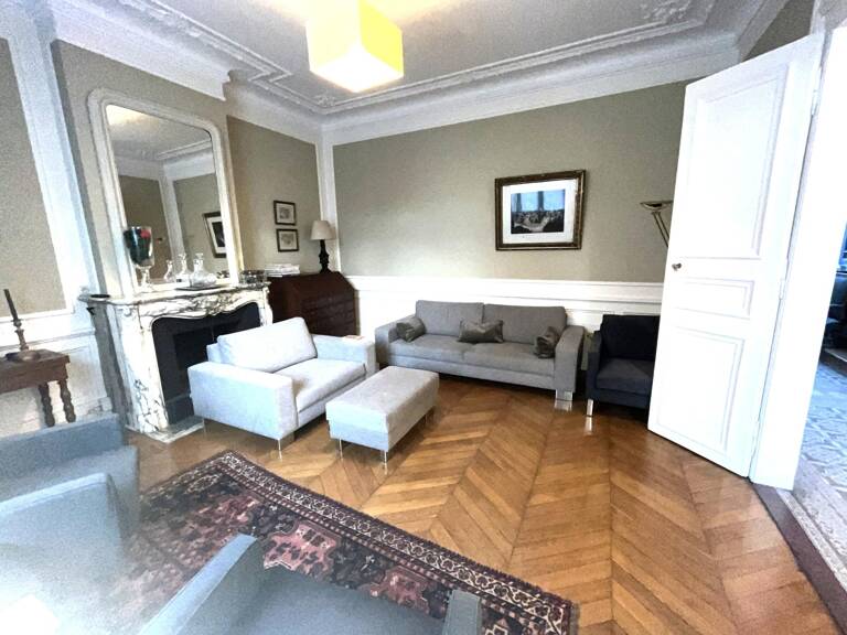 Belle maison  bourgeoise centre ville d'Arras — photo 1