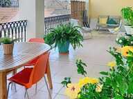 Hyères centre T3 de 87m2 avec terrasse et garage. — photo 2