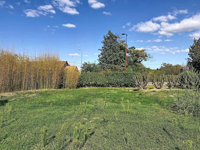 Terrain libre de constructeur — photo du bien