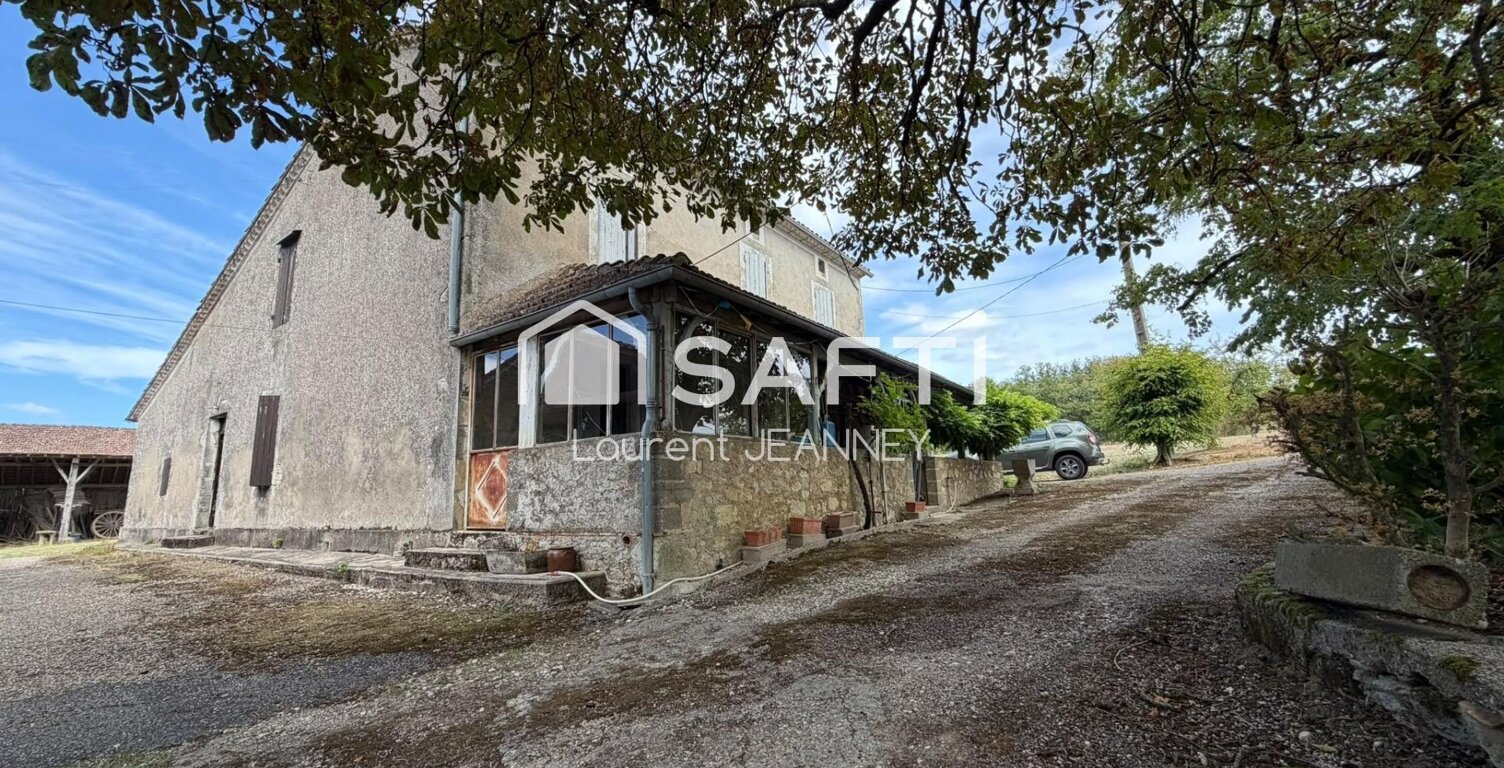Corps de ferme en pierre à rénover 85 m²et terrain — photo 1