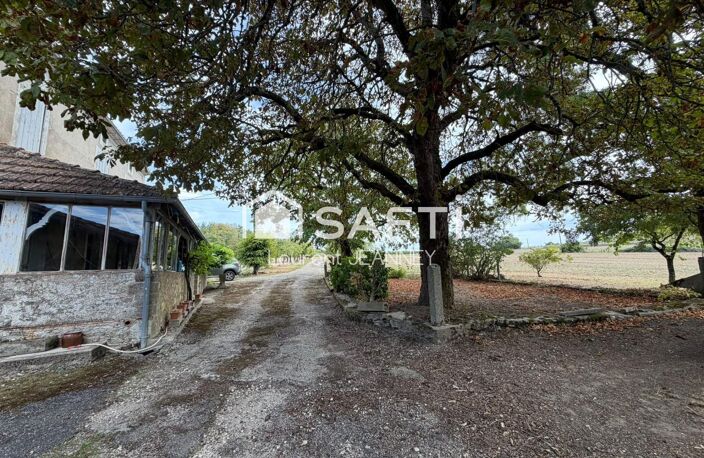 Corps de ferme en pierre à rénover 85 m²et terrain — photo 4