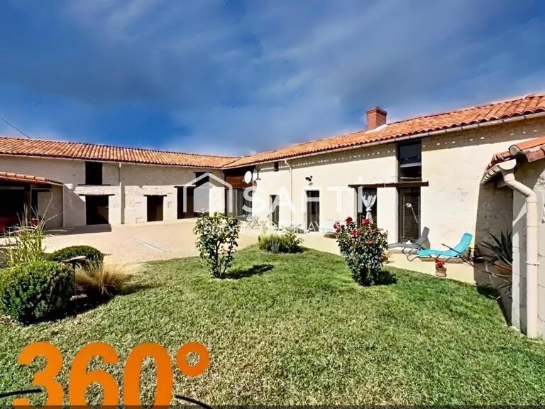 CACHET EXCEPTIONNEL -  maison avec dépendances et jardin arboré — photo 1
