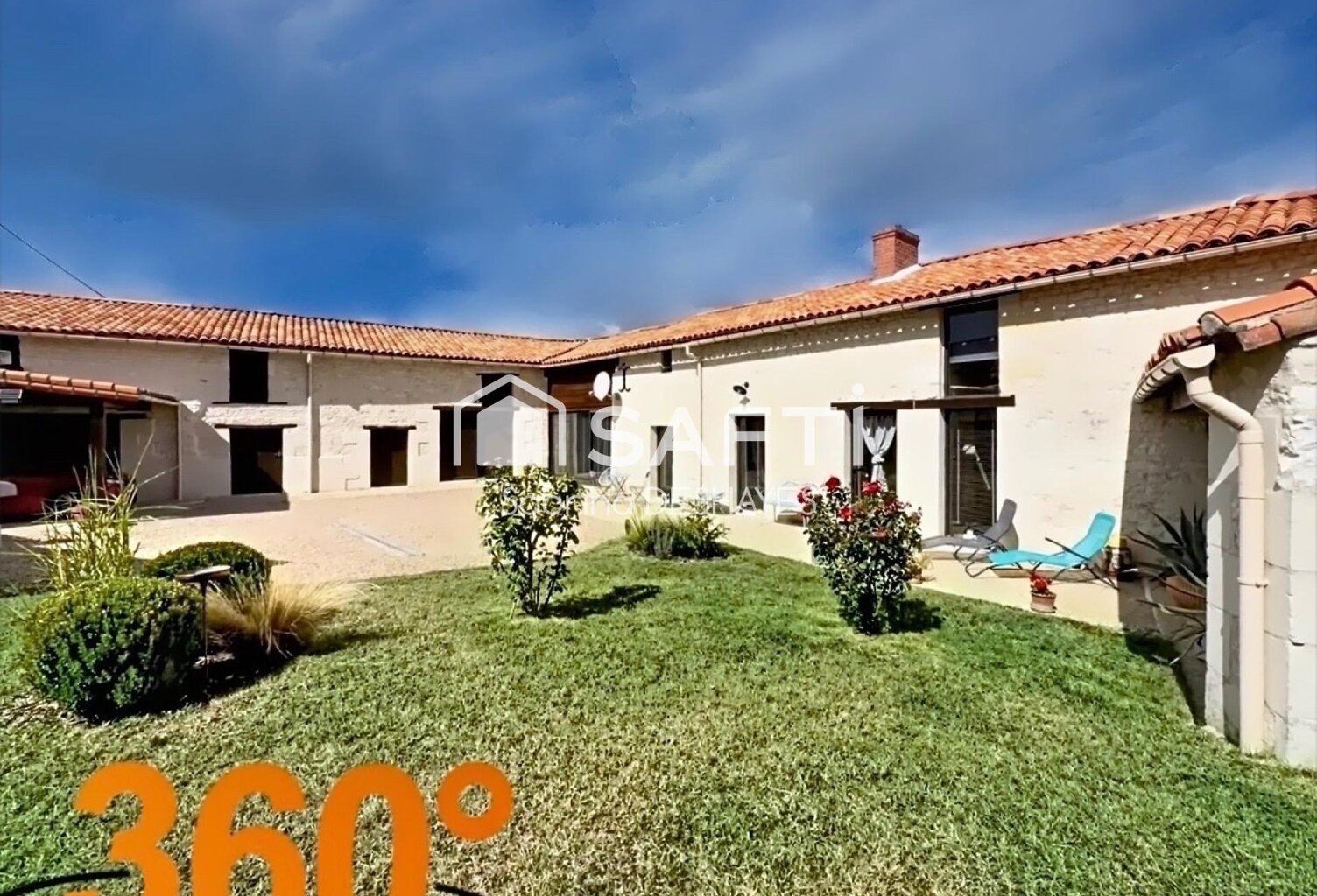 CACHET EXCEPTIONNEL -  maison avec dépendances et jardin arboré — photo 1