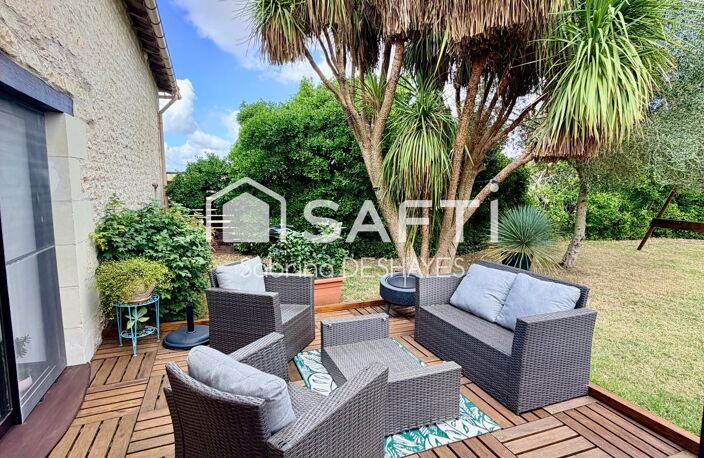 CACHET EXCEPTIONNEL -  maison avec dépendances et jardin arboré — photo 5