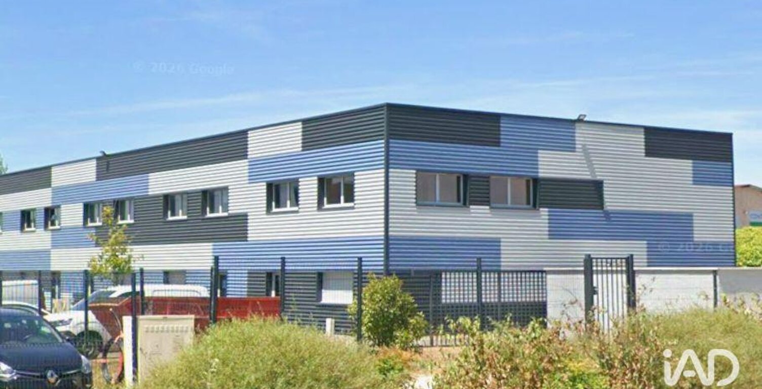 Location Local d'activités 160 m&sup2; — photo 1