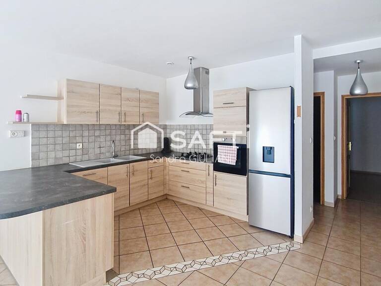 APPARTEMENT 3 CHAMBRES EN REZ-DE-CHAUSSÉE AVEC TERRASSE, 3 PARKINGS AUX PORTES DES FRONTIÈRES ! — photo 1