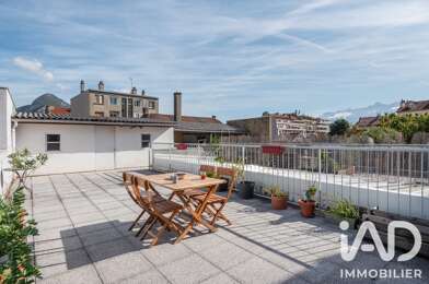 Appartement 3 pièces 225000 €