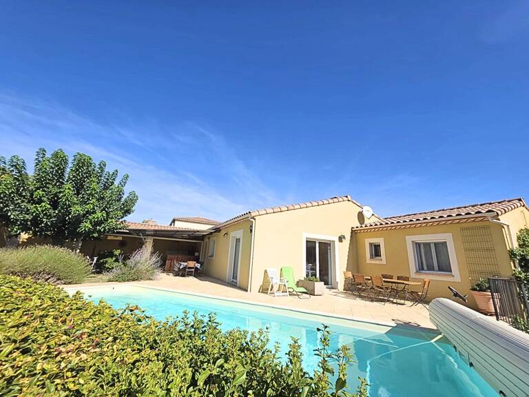 Villa plain pied de 141m² sur terrain arboré de 2411m² avec grand garage et piscine 10x4 — photo 1