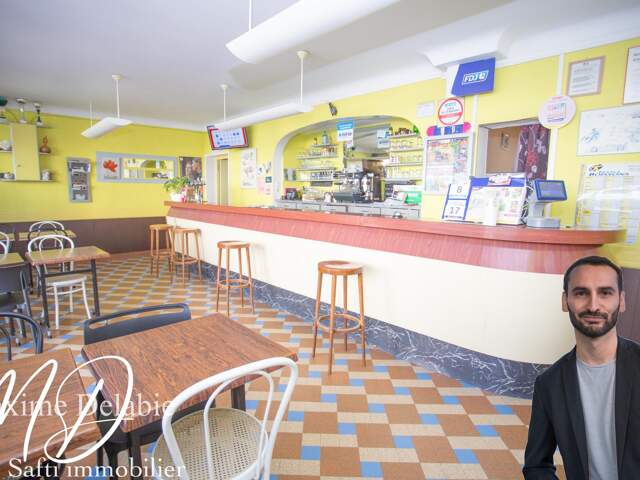 Fonds de commerce bar avec licence IV et logement  Le Mans — photo du bien