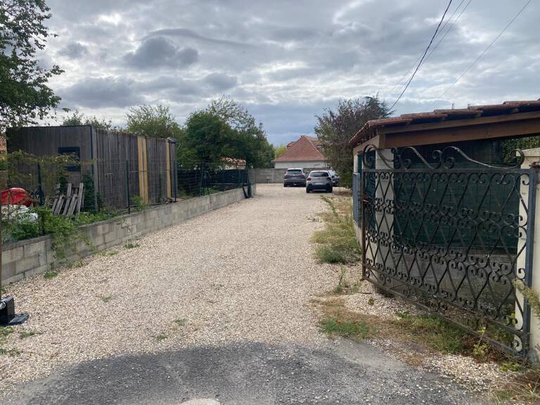 terrain de 631 m² — photo 1