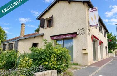 Maison avec ancienne boulangerie, 4 chambres, jardin clos et nombreux stationnements — photo du bien