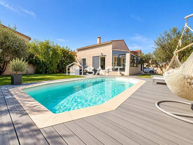 Varage  Plage à pied, villa avec piscine — photo du bien