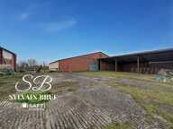 Propriété de 161m² avec 900m² de hangars et ateliers — photo 4