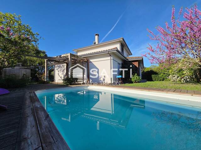 Ludon  Maison 169m², 5 ch, piscine, garage, sans vis-à-vis — photo du bien