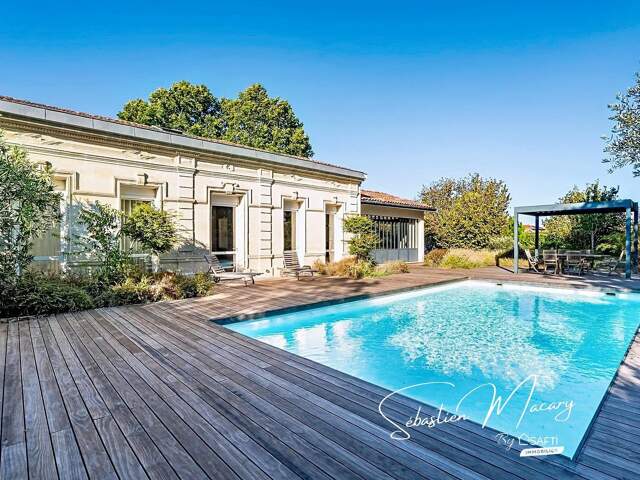 Maison famillaie 5 chambres - 2 bureaux - Piscine — photo du bien