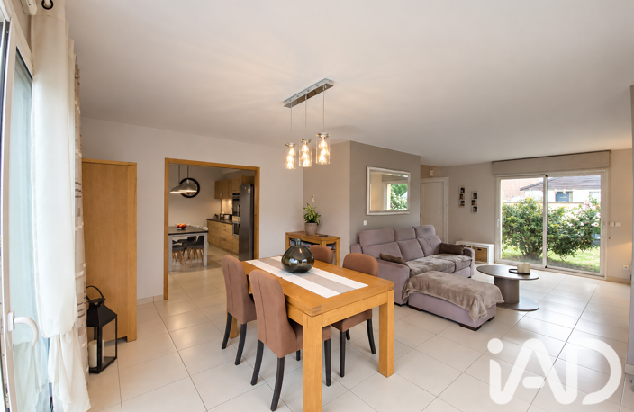 Vente Maison/villa 7 pièces — photo 2