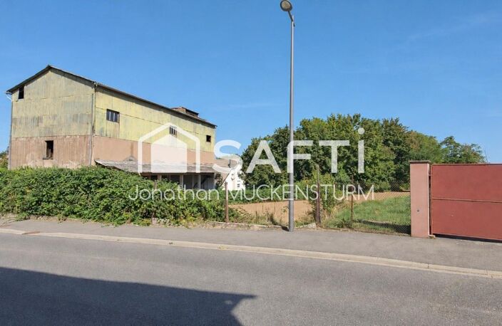 ENSEMBLE FONCIER DE 3 392 M² AVEC BÂTIMENT EXISTANT — photo 2