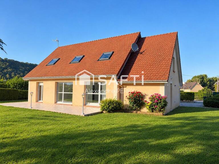 Maison 7 pièce offrant de grands volume au calme — photo 1