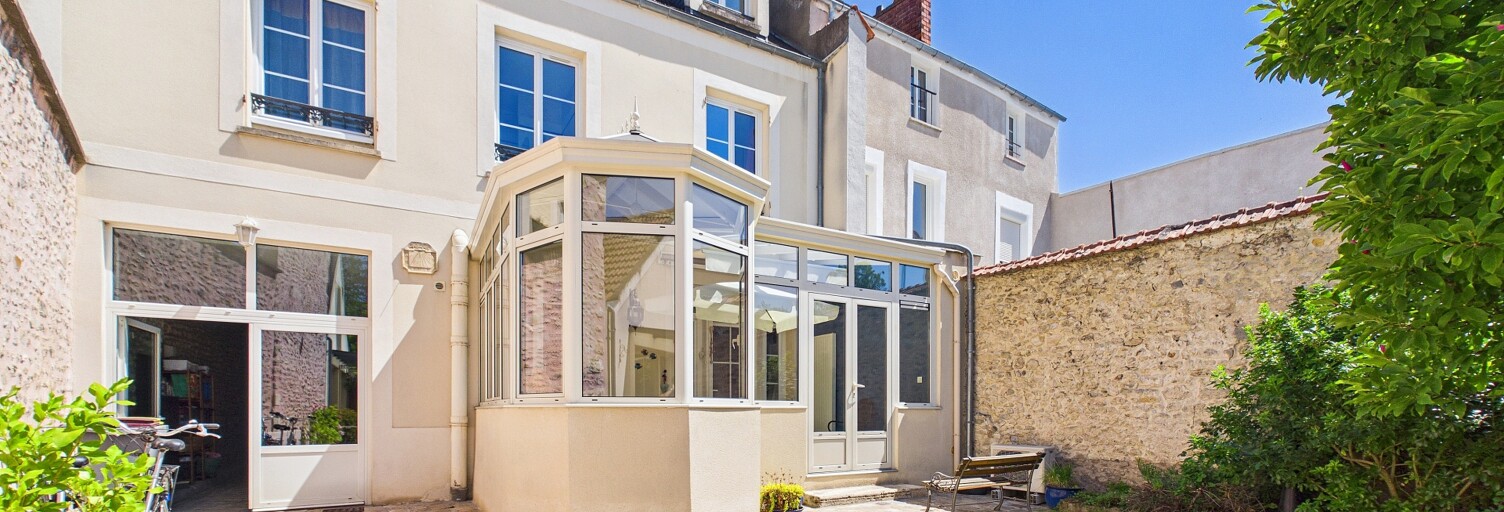 Maison 9 Pièces 206 m² à vendre à Étampes (91150)