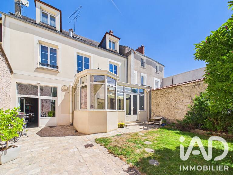 Vente Maison/villa 9 pièces — photo 1