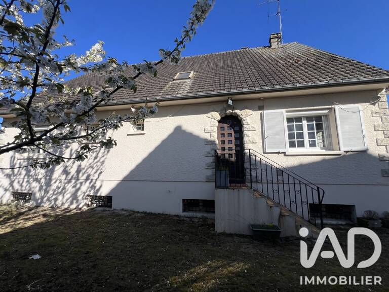 Vente Maison traditionnelle 7 pièces — photo 1