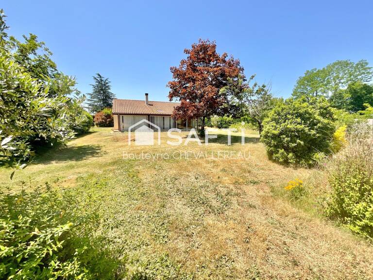 Maison avec dépendance et garage sur parcelle de 4310m2. — photo 1