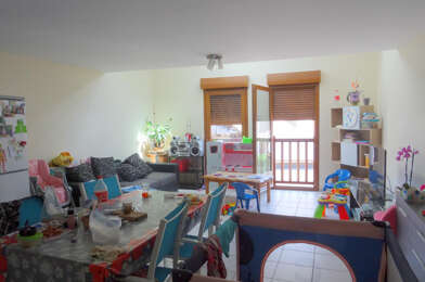 Appartement 3 pièces 650 €