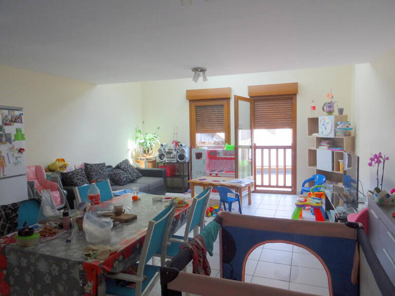 Appartement T3 duplex centre village — photo 1
