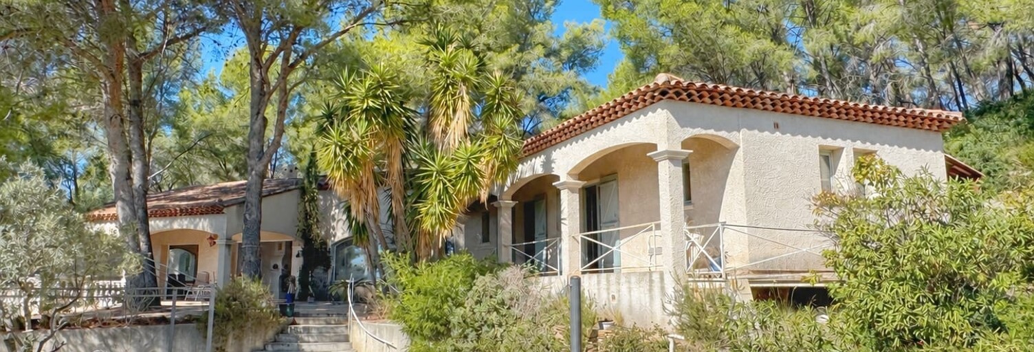 Maison 5 Pièces 192 m² à vendre à Saint-Cyr-sur-Mer (83270)