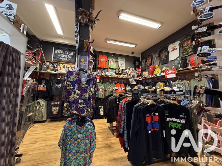 Vente Habillement, Textile 225 m&sup2; — photo 1