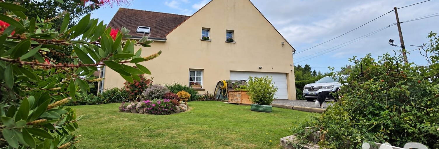 Maison 9 Pièces 254 m² à vendre à Montjavoult (60240)