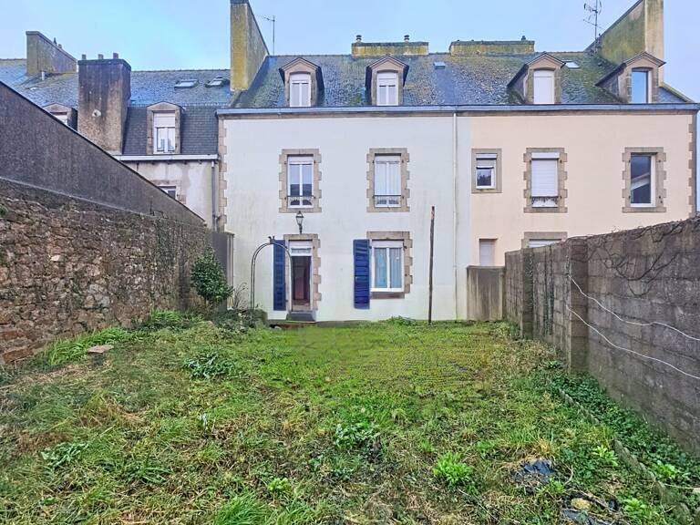 Vente Maison/villa 10 pièces — photo 1
