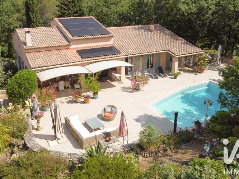 Vente Maison/villa 7 pièces — photo 1