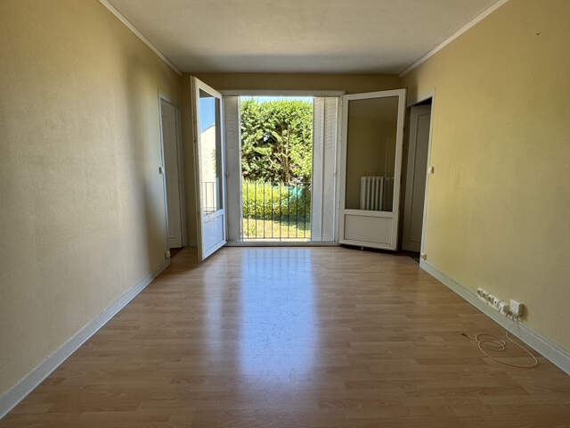 T 2 SECTEUR OUEST — photo du bien