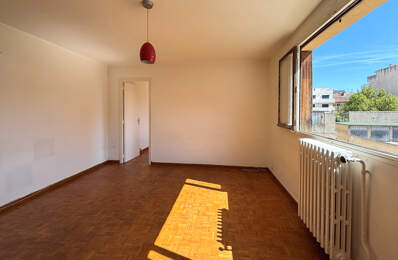 Marseille 5ème Le Camas - T2 avec balcon exposé sud — photo du bien
