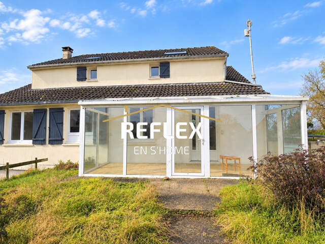 Belle maison familiale de 119 m2 avec sous-sol complet sur 1 — photo du bien