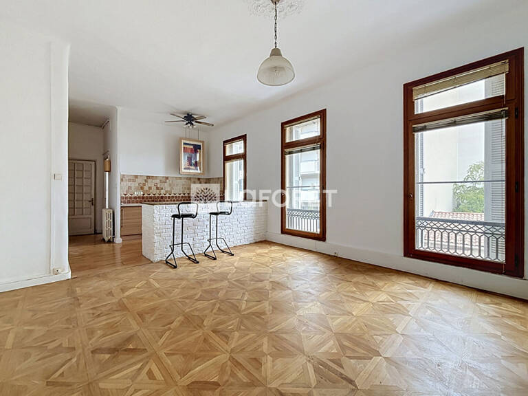 Appartement T2 46m2 -  Marseille 8ème — photo 1