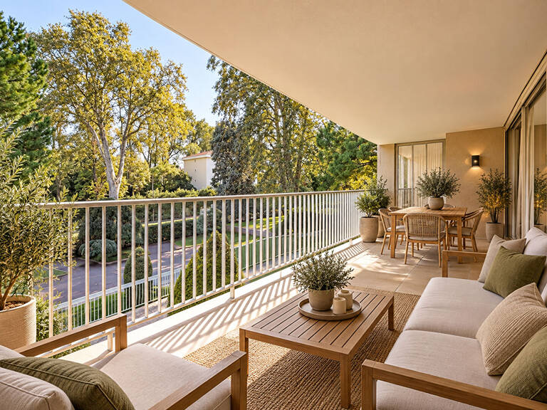 A vendre en exclusivité un appartement T4/5 de 145 m2 avec terrasse de 36 m2 secteur St Anne 13008 MARSEILLE — photo 1