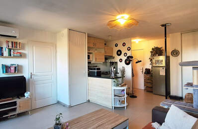 SORGUES - Appartement 2 pièces avec terrasse et place de parking — photo du bien