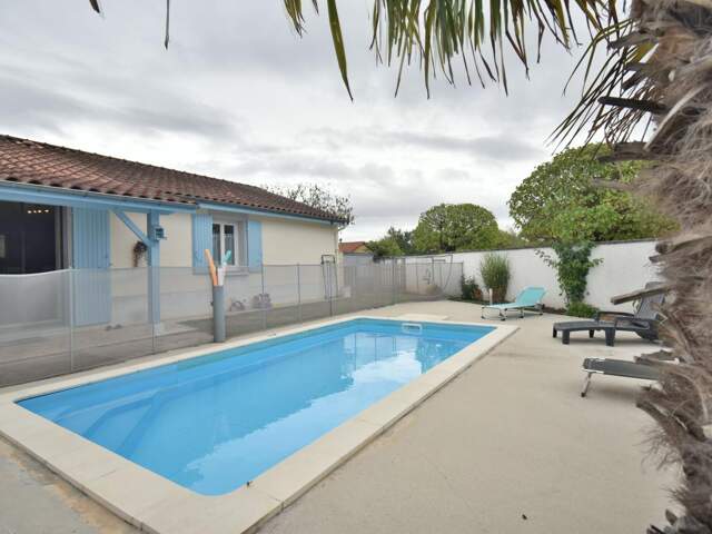Maison À Vendre — photo du bien