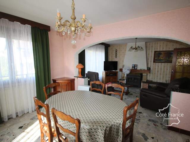 GIVET Pavillpon individuel 3 chambres avec terrain et garage — photo du bien