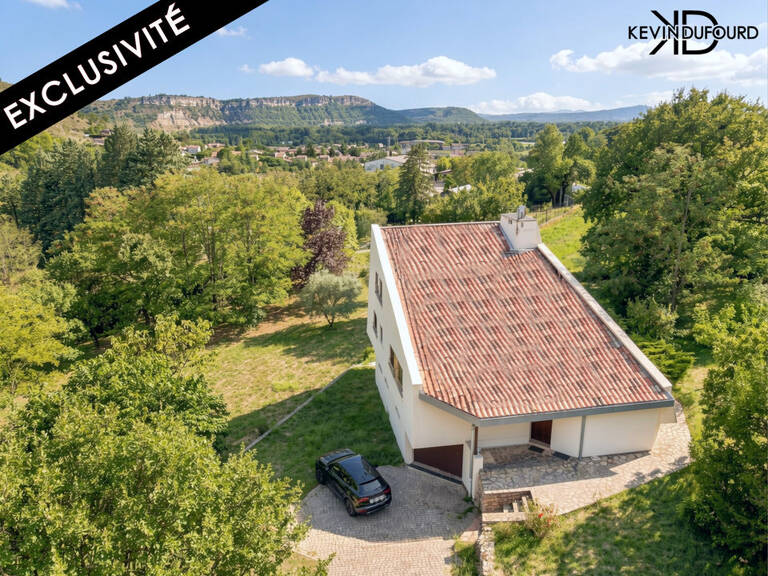 Maison de 220 m² sur un terrain de 3.800 m² à SAINT PRIVAT — photo 1
