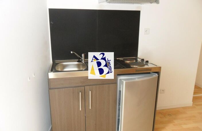 RUELLE SUR TOUVRE, immeuble de rapport, 3 lots — photo 5